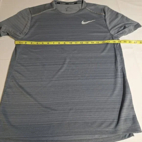 Nike Grey Striped Dri-Fit Running Miler Tshirt Athletic Workout Athleisure Sz M - Picture 5 of 8